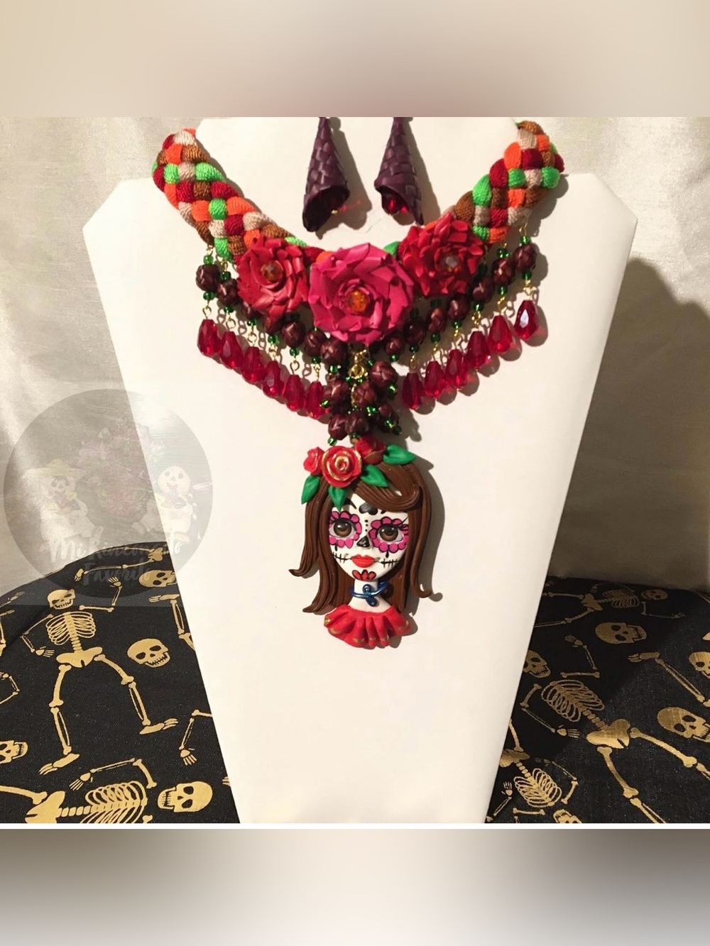 NWOT - 100% Artesanal Necklace - Halloween